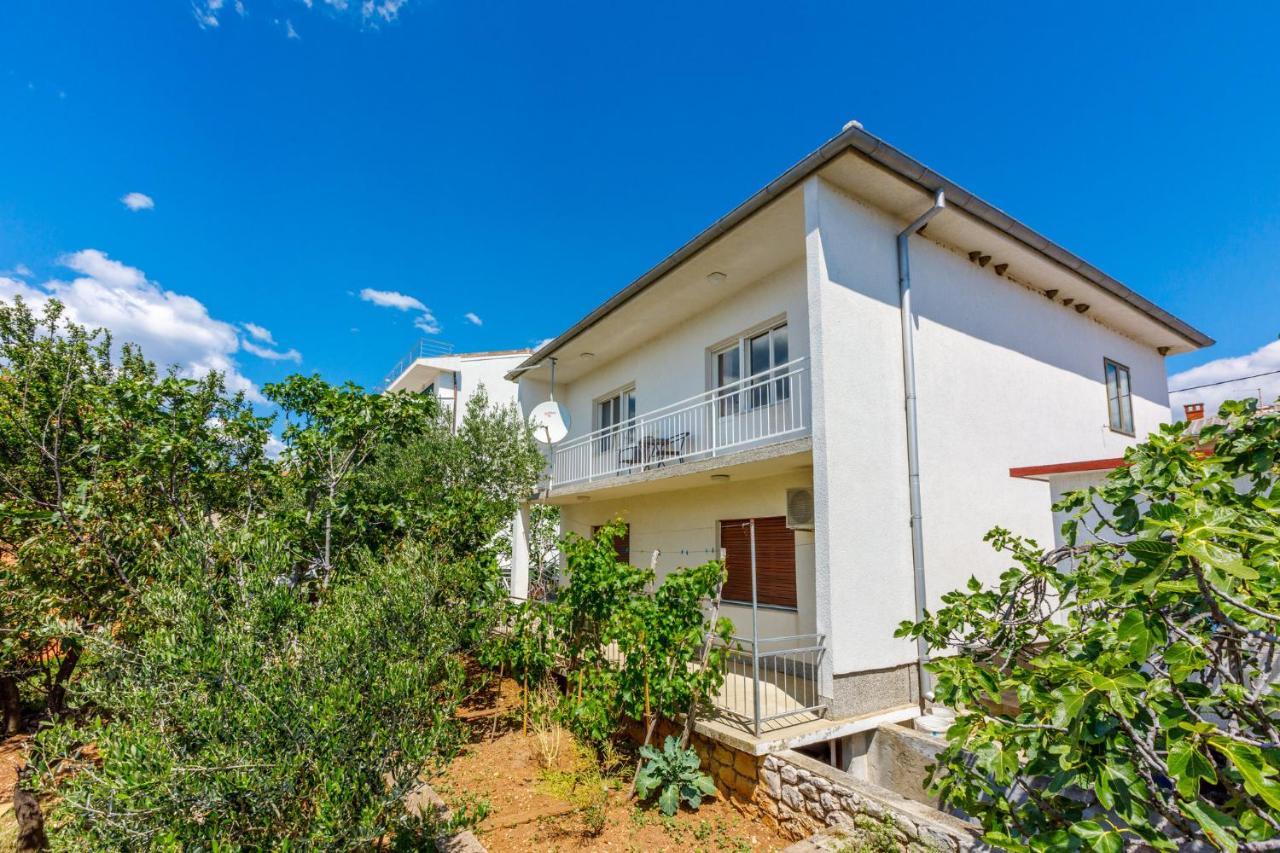 Azur Novi Vinodolski Exterior photo